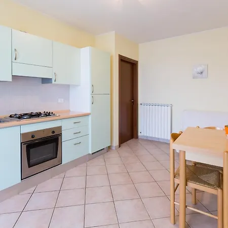 Smith 2a 里杜德里伊斯坦西