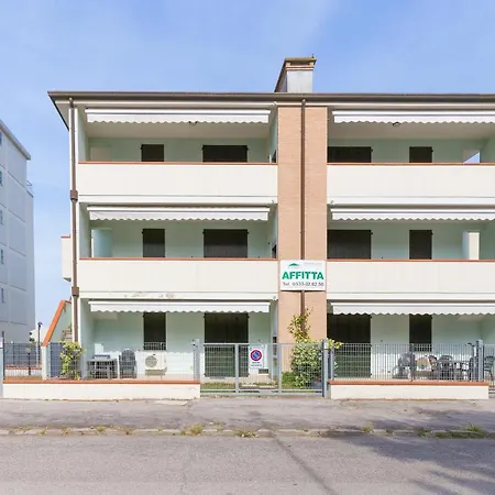 Smith 2a Apartment